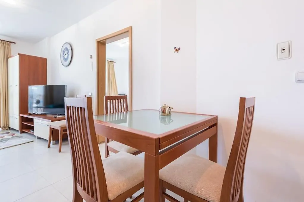 Lighthouse Apartment Varna