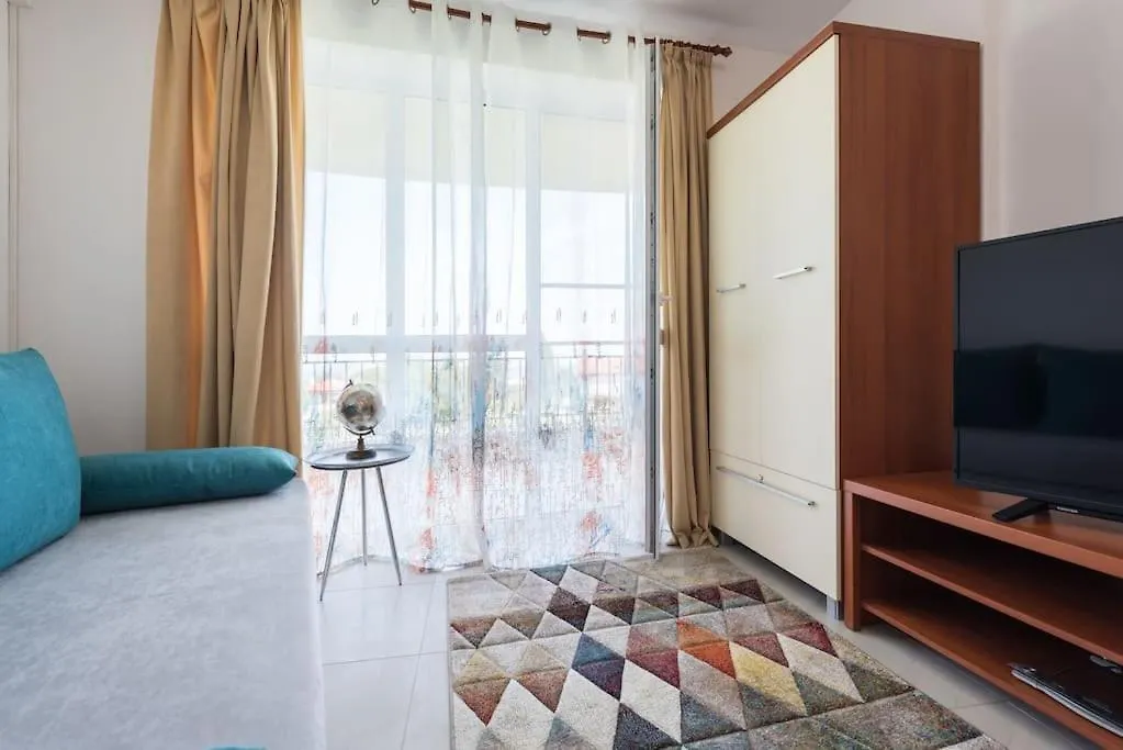 Lighthouse Apartment Varna